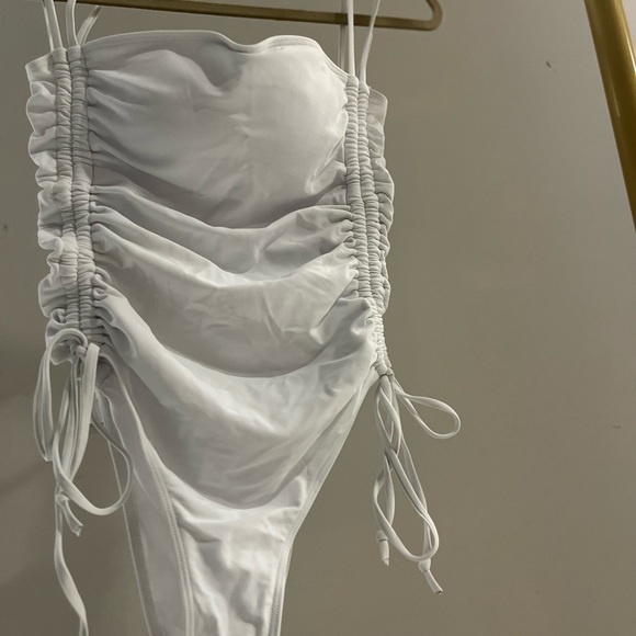 NEW White One Piece Bathingsuit in Medium - Picture 5 of 12